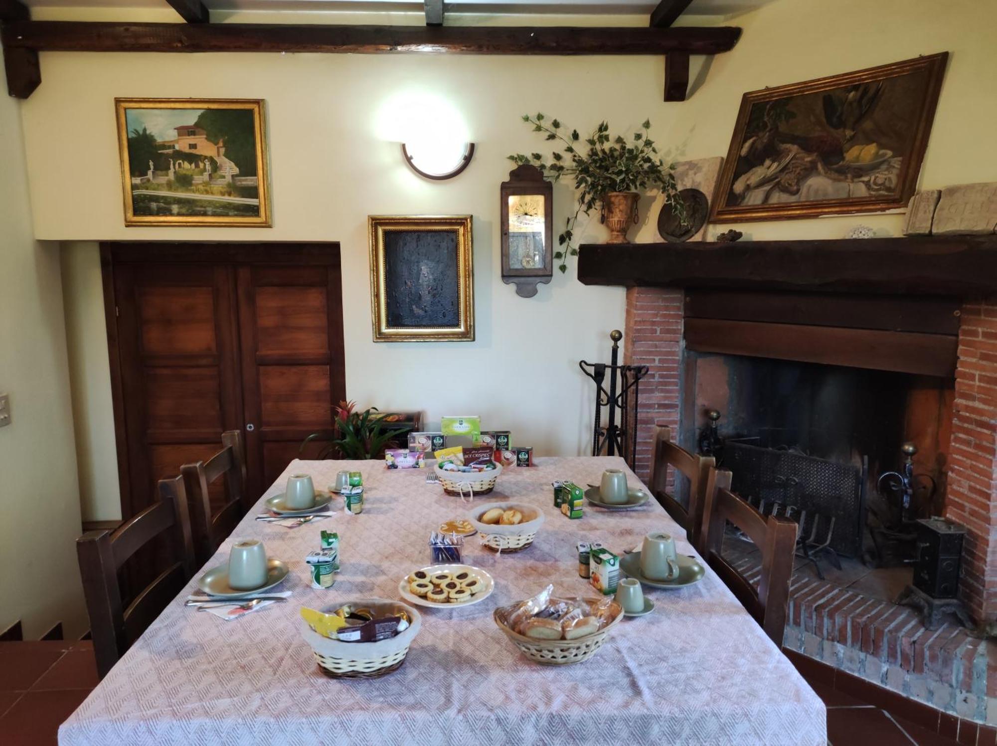 Bed And Breakfast Monticelli Capranica Kültér fotó
